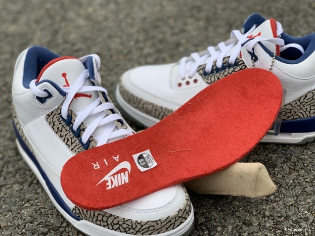 JORDAN LOOK 854262-106 BLUE AIR FIRST RETRO 3 NIKE TRUE AIR 0414